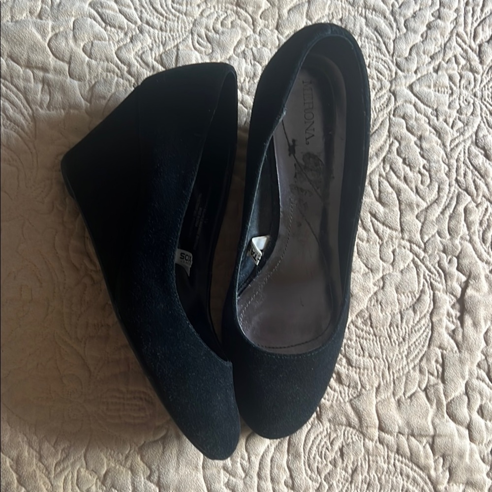 Black Wedge Shoes